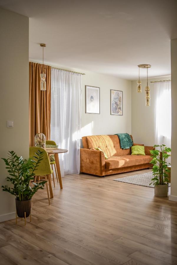 Apartment Greenside Sunpark
