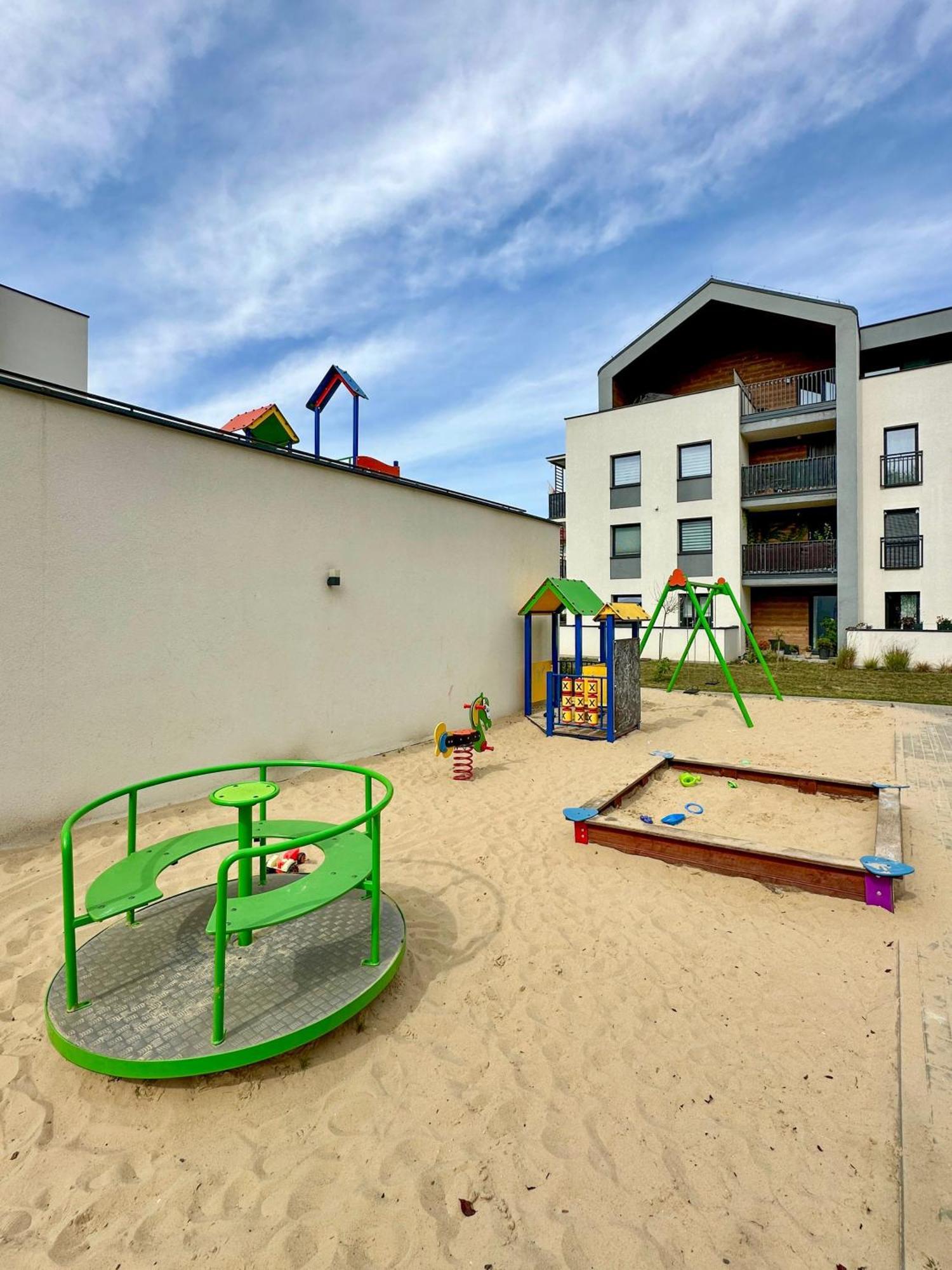 Greenside Sunpark Apartment Przemysl